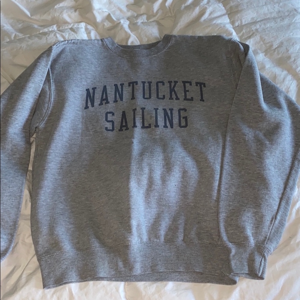 Brandy Melville Crewneck